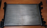 Радиатор охлаждения Опель Корса D 1.0-1.4 (2006-2015)