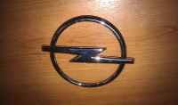 Эмблема решетки радиатора ASTRA G, ZAFIRA A (хром)