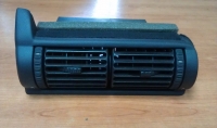 Дефлектор центральный Омега Б (94-99), черный, б/у