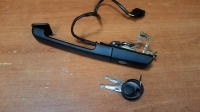 Ручка двери VAG PASSAT B3 (1988-1993) передняя L (с ключами, для ЦЗ)