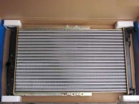 Радиатор охлаждения Ланос 1.3-1.6, Нубира 1.5-2.0, ZAZ SENCE 1.3 (с кондиционером)